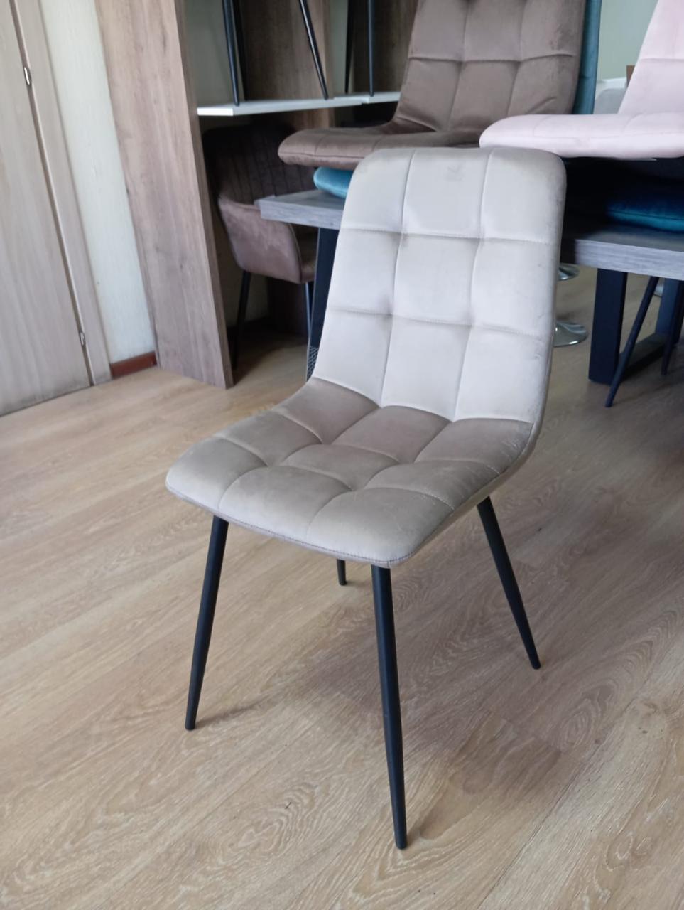 Стул Y2017 (каркас черный тк. коллекции Велюр серый(AG)) Стул Y2017 (каркас черный тк. коллекции Велюр серый(AG))